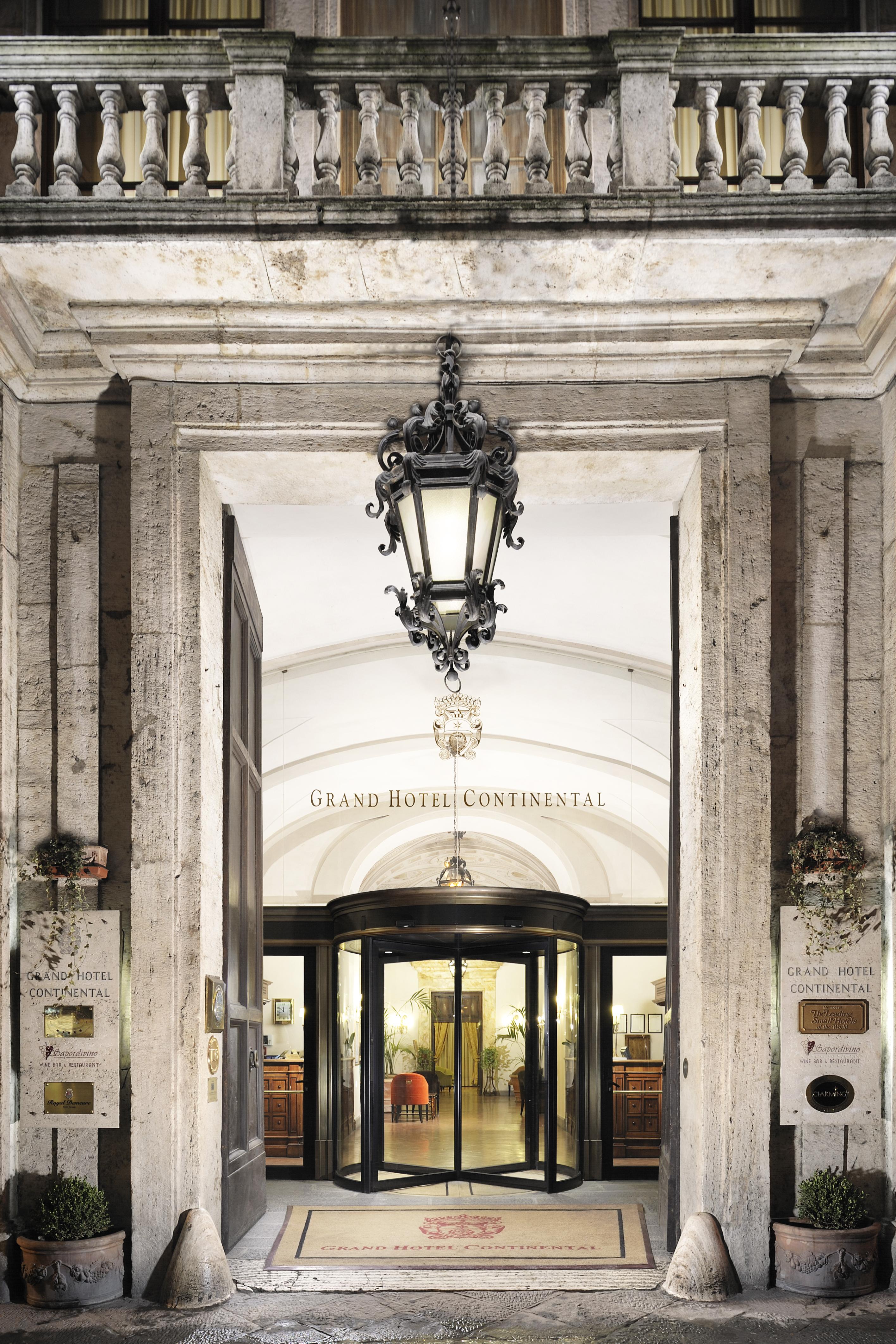 فندق سيينافي  فندق جراند كونتيننتال - ستارهوتلز كوليزيون المظهر الخارجي الصورة